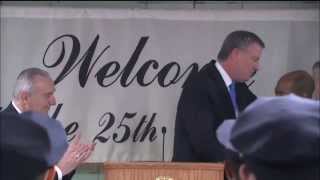 Mayor Bill de Blasio Visits Precinct 25 with NYPD Commissioner Bratton [upl. by Cayser]