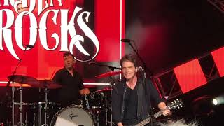 Epcot  2019 Garden Rocks Concert  Richard Marx  05142019 [upl. by Eustasius124]