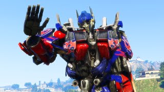 OPTIMUS PRIME SUR GTA 5 [upl. by Eeliak706]