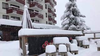 La Tania Snow Report lataniacouk 30 Dec 2017 [upl. by Ayad]