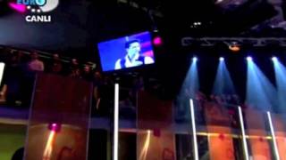 Gökhan Keser  En Kötü Günümüz Böyle Olsun Beyaz Show 17022012 [upl. by Eniad]