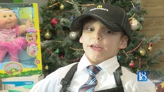 7yearold gets a job at McDonald’s to buy presents for other kid [upl. by Russom]