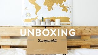 Wat moet je mee op backpackreis  Unboxing Backpackkit [upl. by Cock]