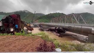 Horrifying Scene  Free floating barge barge hits The bridge [upl. by Groot449]