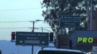 Border crossing calexico mexicali USA MEXICOCrossing the line Cruzar la frontera hacia México [upl. by Aiduan]