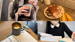 vlog 1人暮らし大学生の春休み💐香水探し下北沢ビストロ春休みの勉強計画将来の理想像 [upl. by Burrus796]