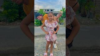 La niña más inteligente 🧠😻😂 humor comedia comedy niños niñas shortsviraltrick [upl. by Akcirahs]