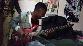 Naphtali Chivandikwa bass SoloMonolio studio 2015 [upl. by Aitekram74]