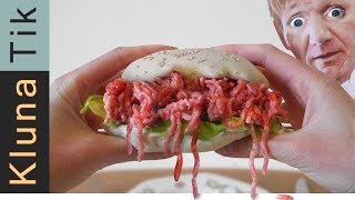 Eating a RAW HAMBURGER with GORDON RAMSAY Kluna Tik Dinner  ASMR eating sounds no talk recipe [upl. by Anileve]