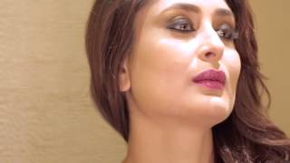 Kareena Kapoor  Lakme Fashion Week Winter Festive 14 [upl. by Enyrehtak403]