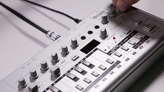 Roland Boutique Start  TB03 Bassline Synthesizer Tutorial [upl. by Ennovihc]