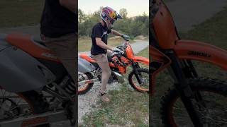 Firing Up a 1998 KTM 380SX 2Stroke [upl. by Sherl]