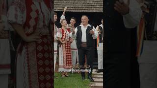 ☝️Câtă fală când în ușă iasă din biserică o mireasă ♥️  dumitruteleaga artistband muzicabanat [upl. by Kilroy]