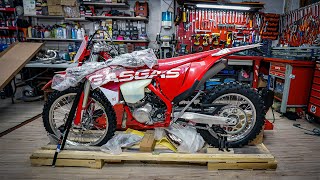 2023 GasGas EC 250 Unboxing amp Test Ride in ErzbergRodeo [upl. by Athena]