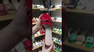 Fashion women slippers displayhigh quality slippers wholesalefactory slippers [upl. by Nhguavoj]