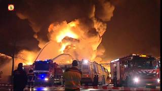 Beelden explosies in Moerdijk [upl. by Efi]