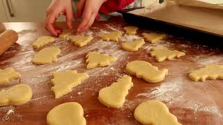 Biscuits de Noël  Recette Bredele  Biscuits Sablés  Butterbredele  Bredele Alsacien 👍🔝🎄 [upl. by Uy]