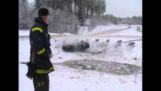 Car accident caught on camera by Swedish TV4s news team  Nyheterna TV4 [upl. by Sommer191]