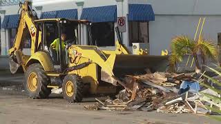 Debris clearing continues in Clearwater Beach Florida after Hurricane Milton [upl. by Normy890]