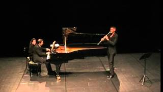 Giovanni Punzi plays Francaixs Theme et Variations [upl. by Shermy]