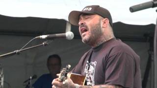 Aaron Lewis  quotWhat Hurts The Mostquot Live [upl. by Auqeenahs]