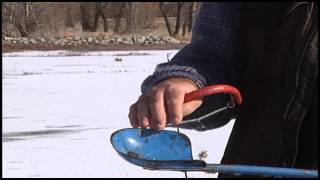 Ice Auger Tips with Daryl Bauer [upl. by Frierson418]