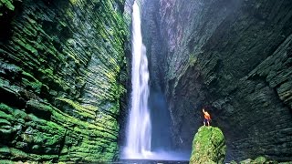 UMA DAS MAIS IMPRESSIONANTES CACHOEIRAS DO MUNDO FUMACINHA CHAPADA DIAMANTINA BRASIL 360 [upl. by Emsmus]