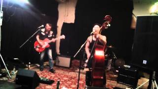 Rolling Bowling Rockabilly China Bella Ciao Live  Alte Schokoladenfabrik Bayreuth 06062014 [upl. by Enelyw]