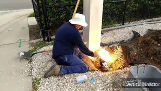 Cadweld slow motion exothermic connections Thermite welding [upl. by Gorski375]