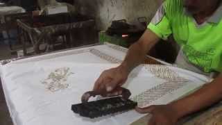 Jom tengok tukang mek canting batik [upl. by Ellenrad]