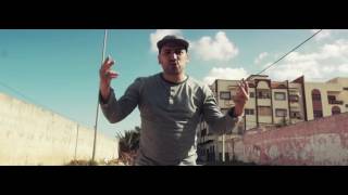 SAKNES  La Valise Ou LInsulte Clip Officiel [upl. by Tannie201]