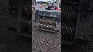 MindBlowing Performance Simex VSE10 screening bucket in action on a Takeuchi TB290 SimexIt [upl. by Anibur]