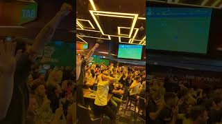 2021 Abu Dhabi Grand Prix final lap Crowd reaction from Sydney [upl. by Eta]