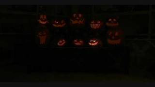 Halloween Singing Pumpkins  Thriller [upl. by Ranchod]