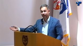 Skupština opštine Trstenik  Aleksić Lončar i Vučević nisu počasni građani Trstenika [upl. by Yllah]