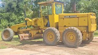 ตำนานที่ยังมีลมหายใจอยู่รถเกรด JOHN DEERE 770A motor grader [upl. by Caves]