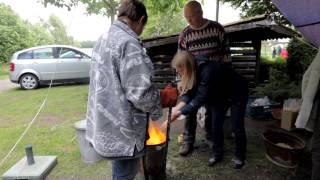 Demonstratie Raku stoken Anneke Gebert  Omange Terra Art [upl. by Lleryt419]