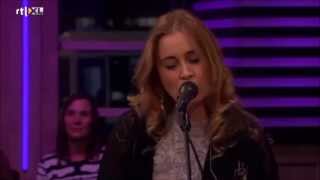 Anouk  Nobodys Wife  akoestisch  RTL Late Night [upl. by Aguie]