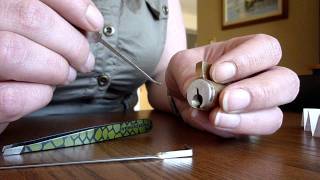 Beginners Lockpicking Exercise [upl. by Erreipnaej]