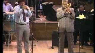 Arturo Sandoval vs Dizzy Gillespie Jazz Junnin [upl. by Harrus]