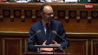 Dans sa réponse Édouard Philippe insiste sur la nécessité de tenir le « cap » tout en « com [upl. by Harriet438]