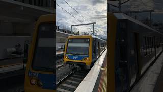 Metro X’Trapolis Departing Union Station from Lilydale to Flinders Street metro trainsmelbourne [upl. by Maxma]