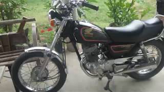 Honda CM 125 Custom Original Sound [upl. by Reffinnej33]