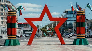 Street Photography in Tiraspol Fuji XT5  XC 1545mm [upl. by Lupita]