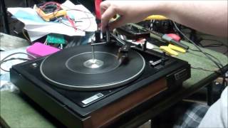 Realistic Lab 24 Automatic Turntable [upl. by Brig]