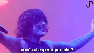 Bring Me the Horizon  Can You Feel My Heart Reading Festival 2015 LegendadoTradução [upl. by Arley]