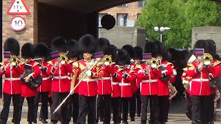 The Band of the Welsh Guards Changing the Guard at Windsor  18th August 2016 [upl. by Yblehs]