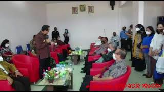 Bupati Belu sambut kedatangan Kardinal Indonesia Ignatius Suharyo di Bandara Atambua Kabupaten Belu [upl. by Lee]