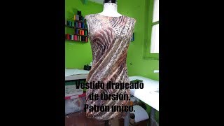 Vestido drapeado de torsion [upl. by Enuahs]