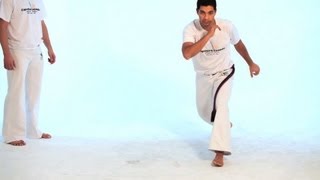 How to Do the Chapeu de Couro  Capoeira [upl. by Aztin]